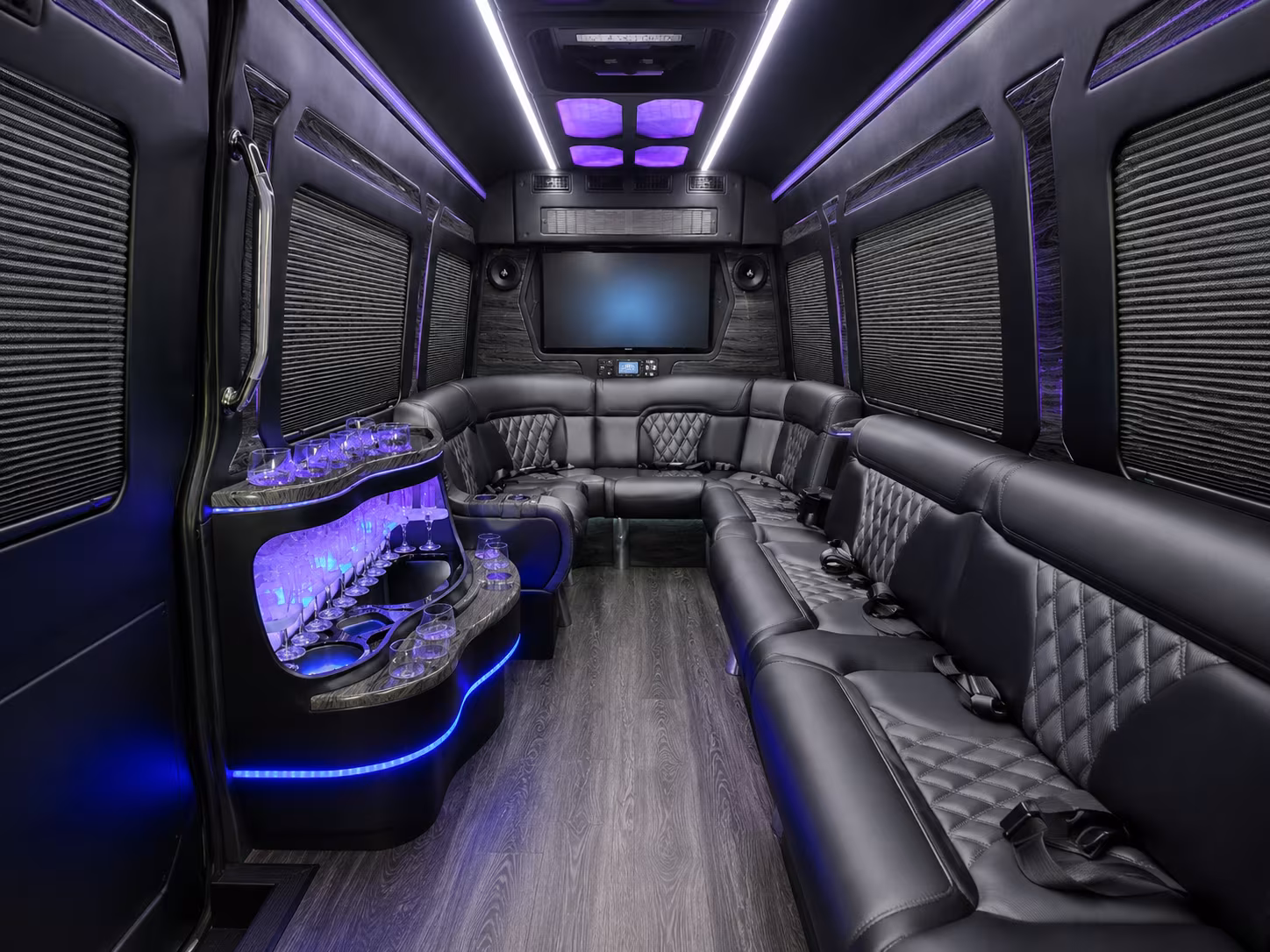perris 18 passenger party bus